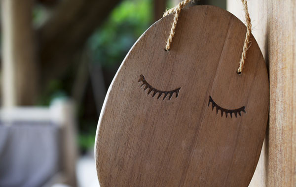 eyes_wood
